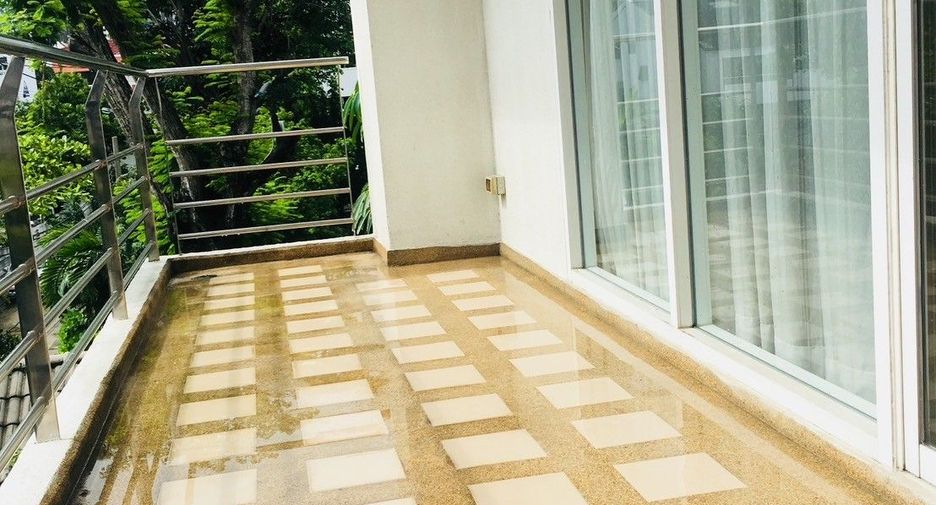 Condo en alquiler de 2 habitaciones en Watthana, Bangkok