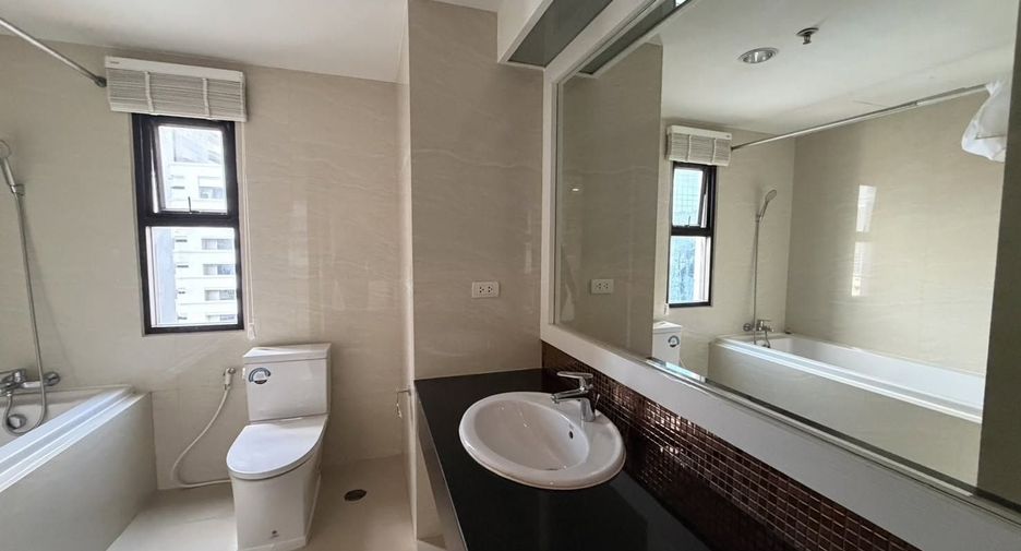 For rent 3 ベッドルーム apartment in Watthana, Bangkok