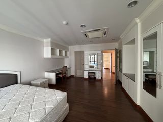 À louer 3 chambres appartement à Watthana, Bangkok