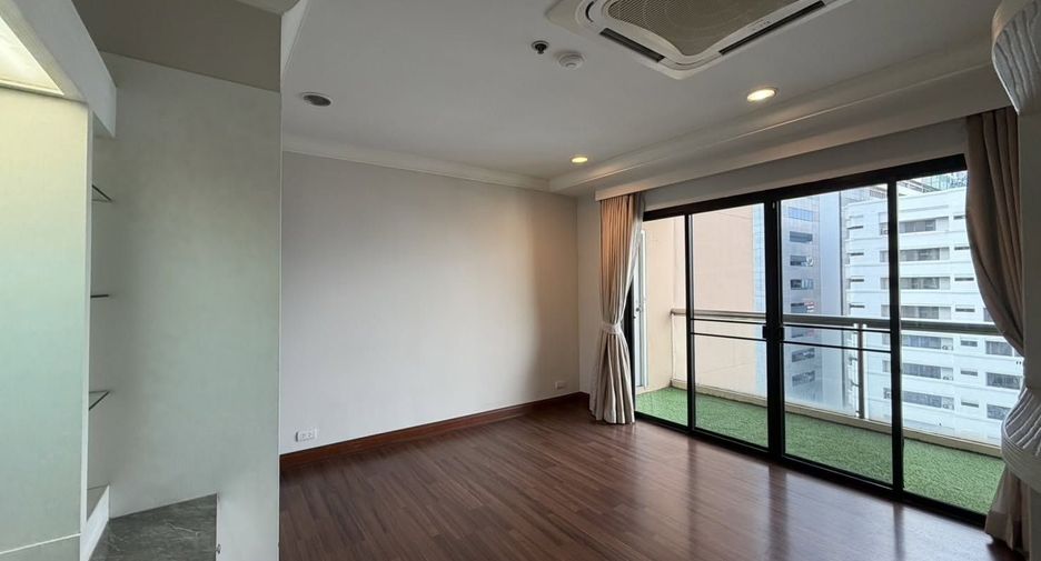 For rent 3 ベッドルーム apartment in Watthana, Bangkok