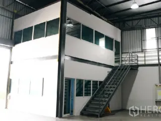 For rent warehouse in Si Racha, Chonburi