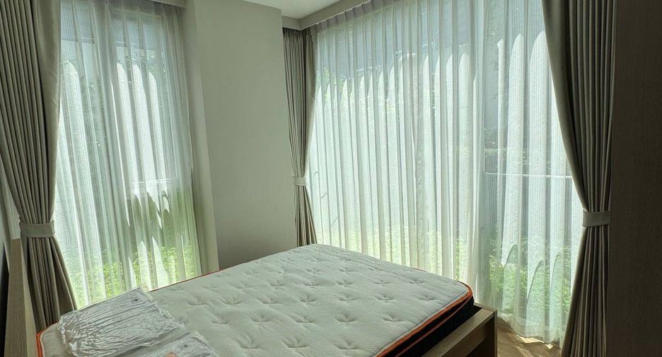 For rent 2 bedrooms condo in Watthana, Bangkok
