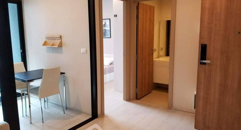 For sale 1 bed condo in Huai Khwang, Bangkok