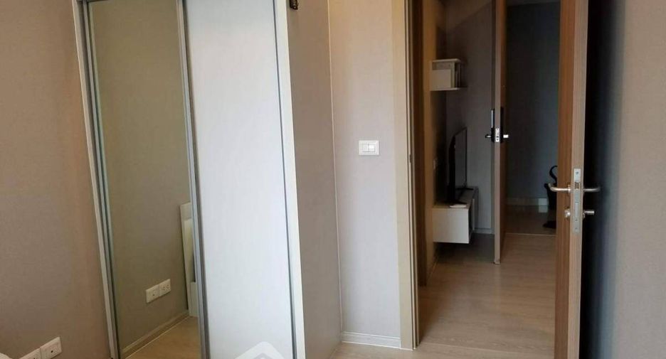 For sale 1 bed condo in Huai Khwang, Bangkok