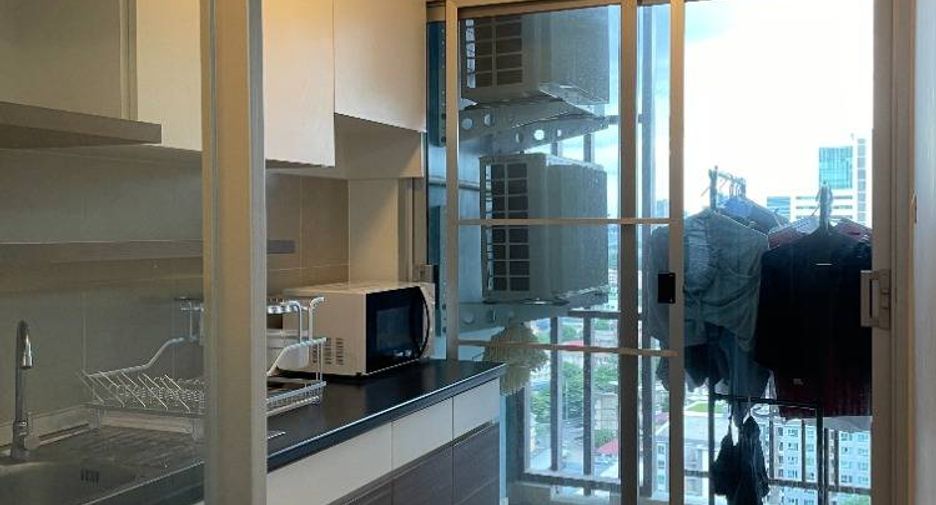 À vendre 1 chambre condo à Bang Sue, Bangkok