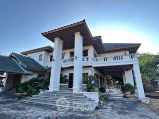 出售 4 卧室 独立屋 在 Mueang Chon Buri, Chon Buri