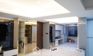 For sale 2 bedrooms condo in Suan Luang, Bangkok
