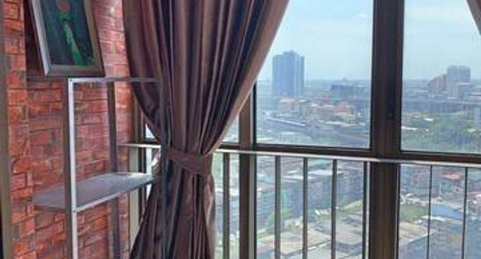 À vendre 1 chambre condo à Bang Na, Bangkok