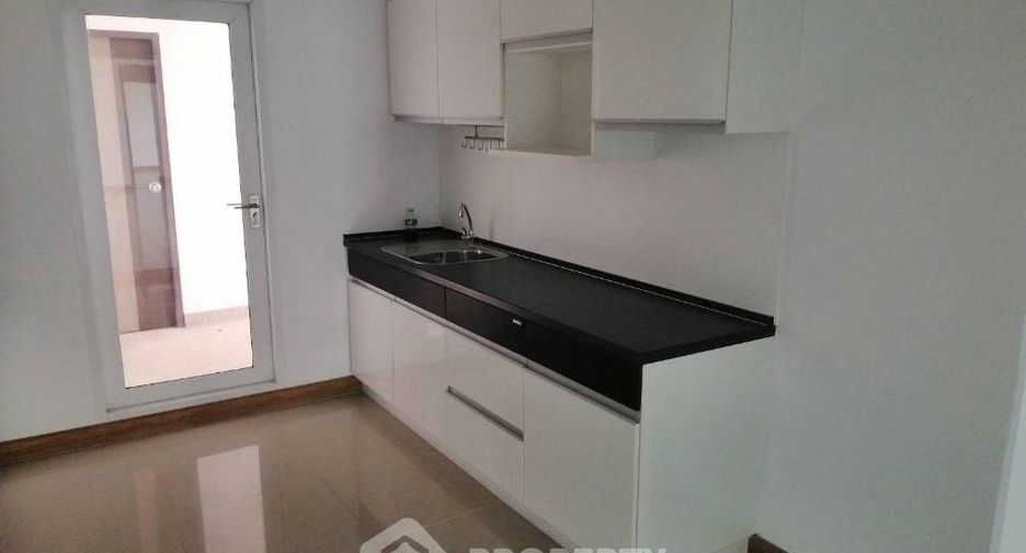 For sale 3 bedrooms condo in Bang Kho Laem, Bangkok