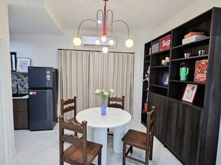 For rent and for sale 4 bedrooms townhouse in Saphan Sung, Bangkok