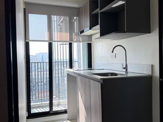 Condo en venta de 1 habitaciones en Khan Na Yao, Bangkok