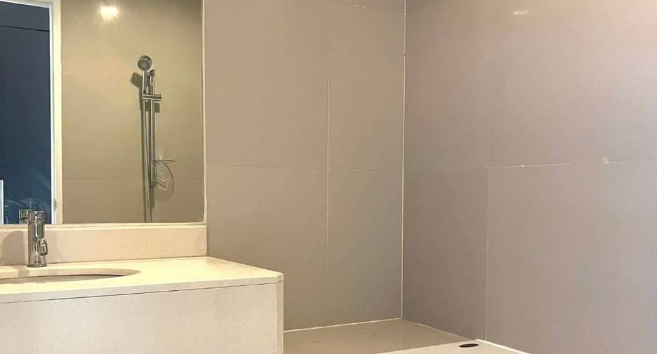 Condo en venta de 1 habitaciones en Khlong Toei, Bangkok