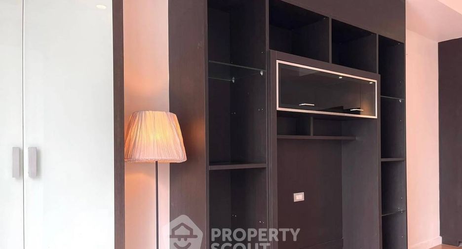 Condo en venta de 1 habitaciones en Khlong Toei, Bangkok