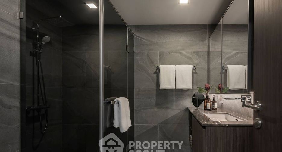 For sale 1 bed condo in Ratchathewi, Bangkok