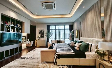 For sale 6 bedrooms house in Thawi Watthana, Bangkok