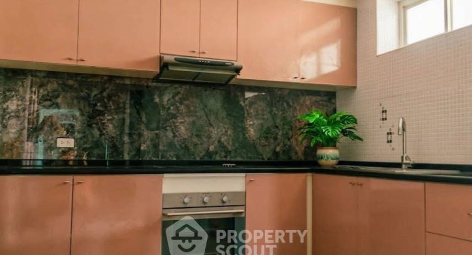 For sale 3 bedrooms condo in Bang Lamung, Chonburi