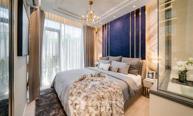 For sale 2 bedrooms condo in Ratchathewi, Bangkok