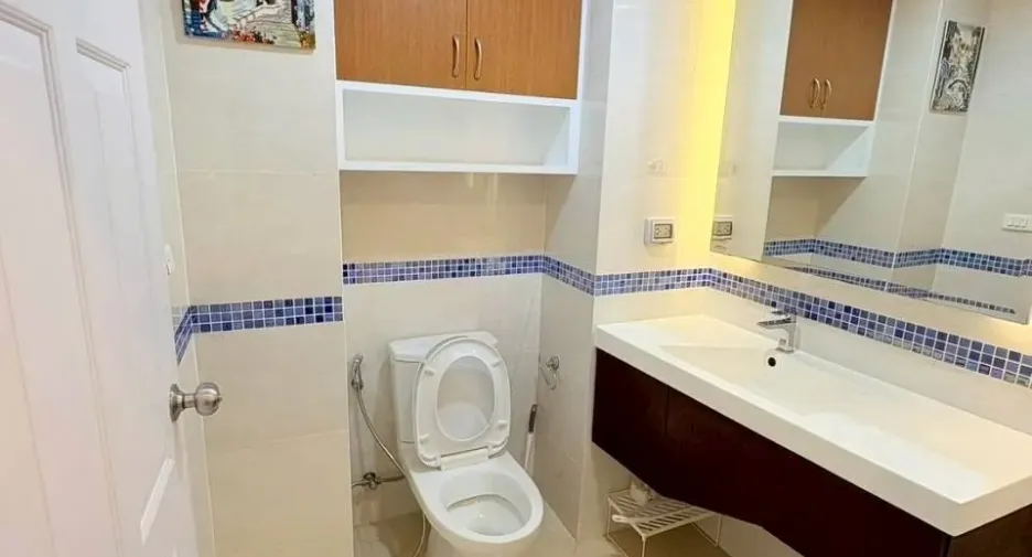 Wohnung zur Miete mit 1 Zimmer in Khlong Toei, Bangkok