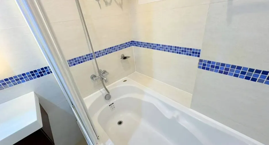 Wohnung zur Miete mit 1 Zimmer in Khlong Toei, Bangkok