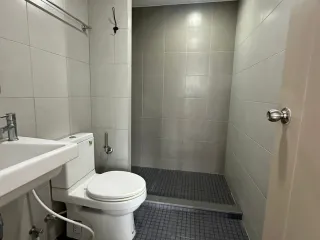 For rent 2 bedrooms condo in Bang Na, Bangkok