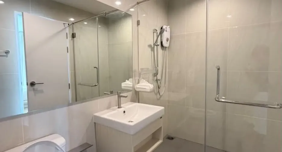 Wohnung zum Kauf mit 2 Zimmer in Bang Sue, Bangkok
