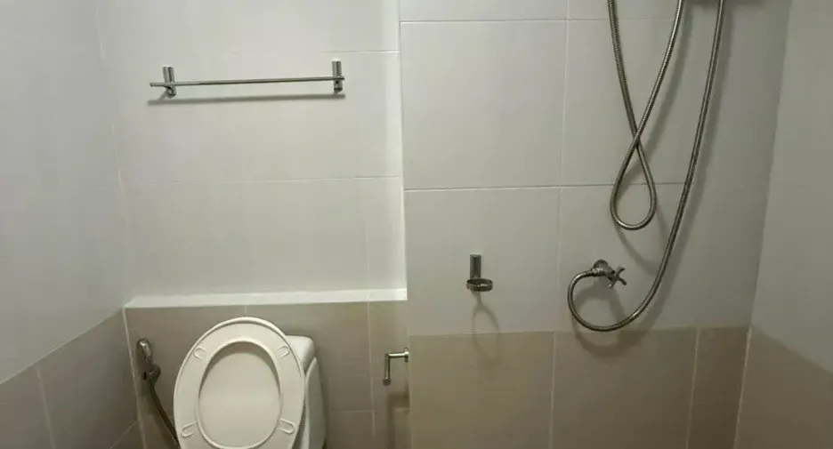 Wohnung zum Kauf mit 1 Zimmer in Bang Phli, Samut Prakan