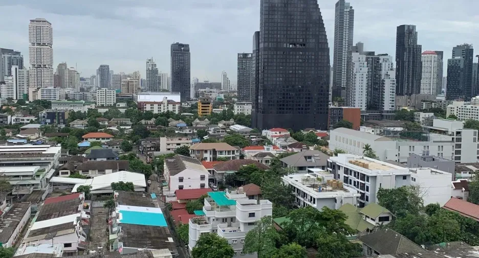Wohnung zum Kauf mit 1 Zimmer in Khlong Toei, Bangkok