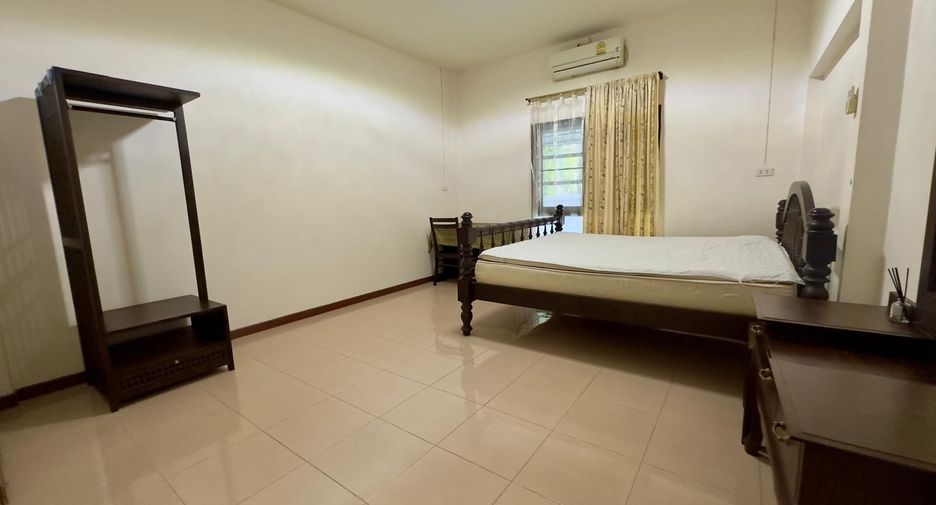 À louer 3 chambres maison à Mueang Phangnga, Phang Nga