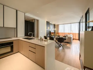 Wohnung zur Miete mit 2 Zimmer in Khlong Toei, Bangkok