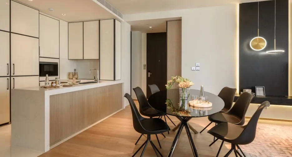 Wohnung zur Miete mit 2 Zimmer in Khlong Toei, Bangkok