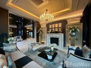 Casa en venta y en alquiler de 5 habitaciones en Taling Chan, Bangkok