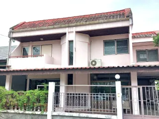For Rent 4 Bedroom House In Mueang Chiang Mai