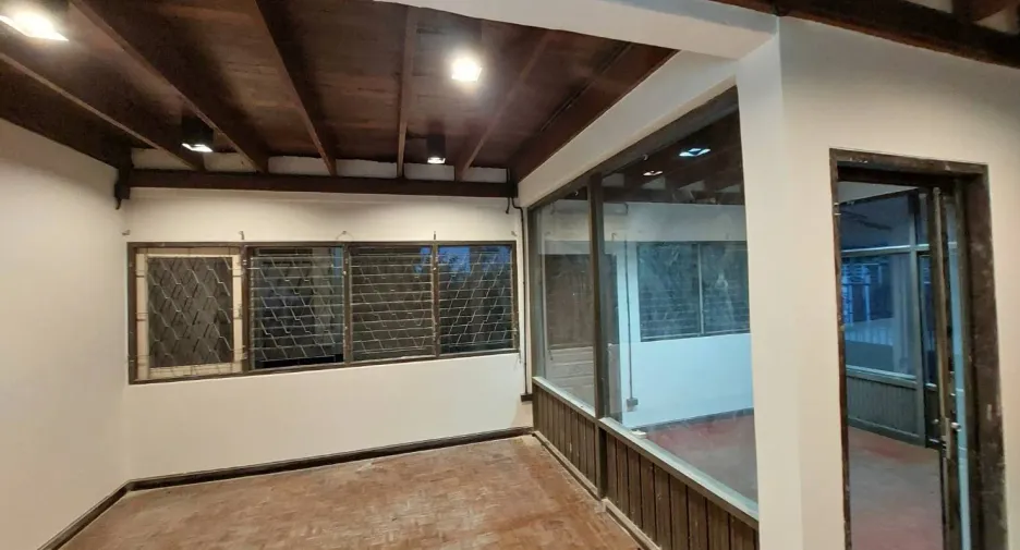 Haus zur Miete mit 4 Zimmer in Mueang Chiang Mai, Chiang Mai
