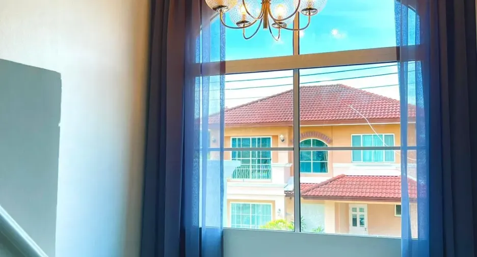 For rent 3 bedrooms villa in Mueang Phuket, Phuket