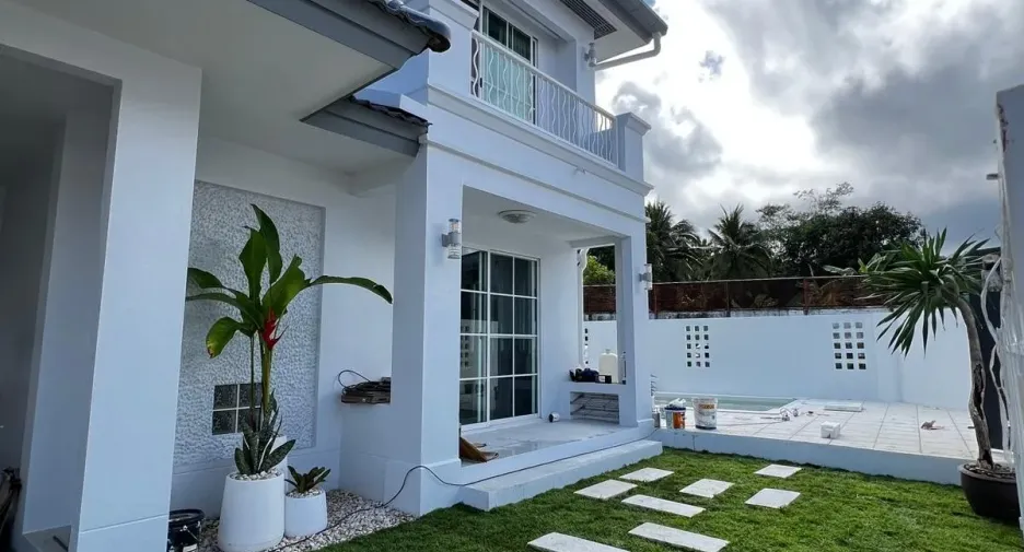 For rent 3 bedrooms villa in Mueang Phuket, Phuket