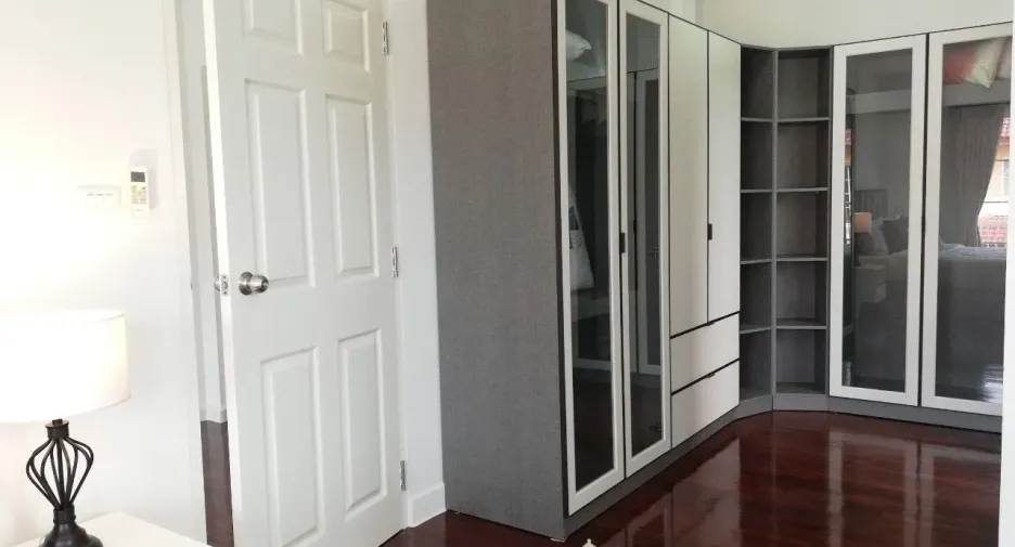 For rent 3 bedrooms villa in Mueang Phuket, Phuket