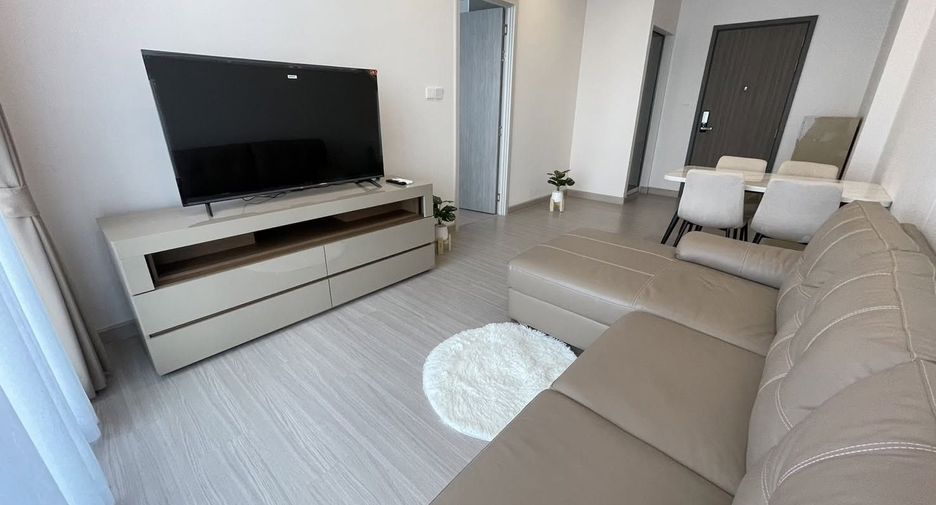 Wohnung zur Miete mit 1 Zimmer in Bang Rak, Bangkok