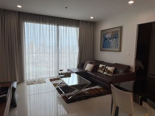 Wohnung zur Miete mit 2 Zimmer in Khlong San, Bangkok