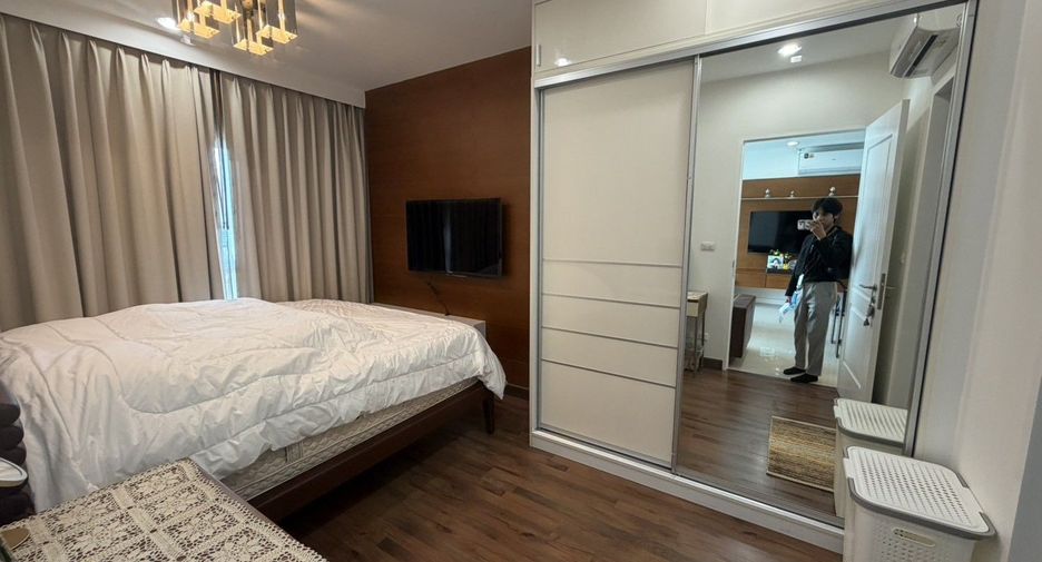 Wohnung zur Miete mit 2 Zimmer in Khlong San, Bangkok