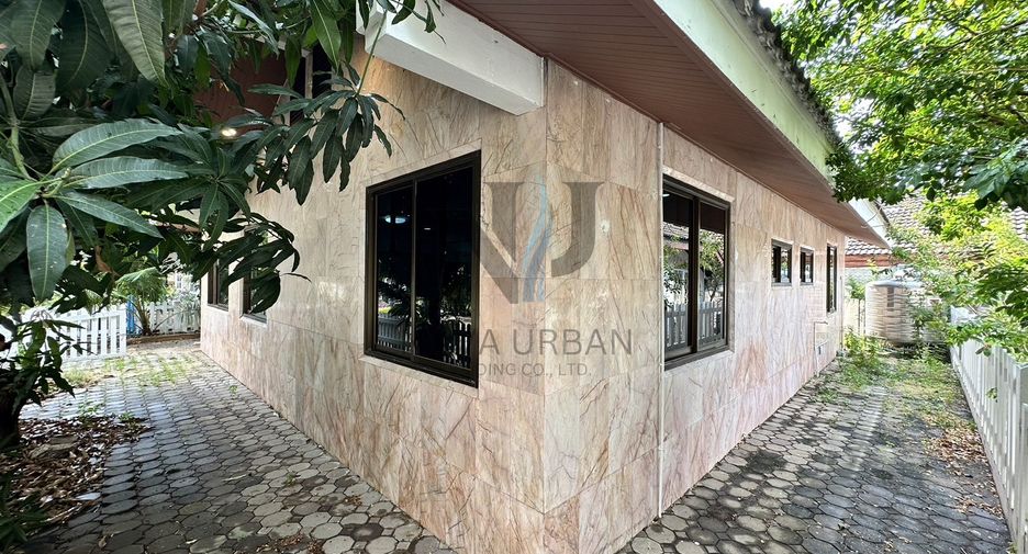 出售 和 出租 1 卧室 独立屋 在 Bang Lamung, Chon Buri