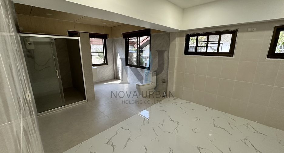 出售 和 出租 1 卧室 独立屋 在 Bang Lamung, Chon Buri
