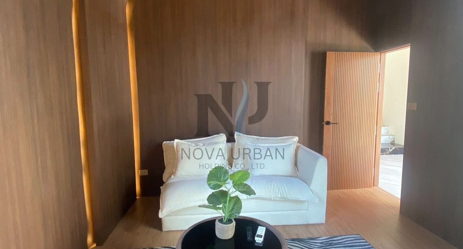 For sale 5 ベッドルーム villa in Bang Lamung, Chonburi