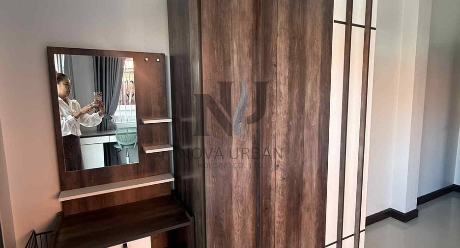 Продажа 2 спальни дом в Йомтиен, Паттайя