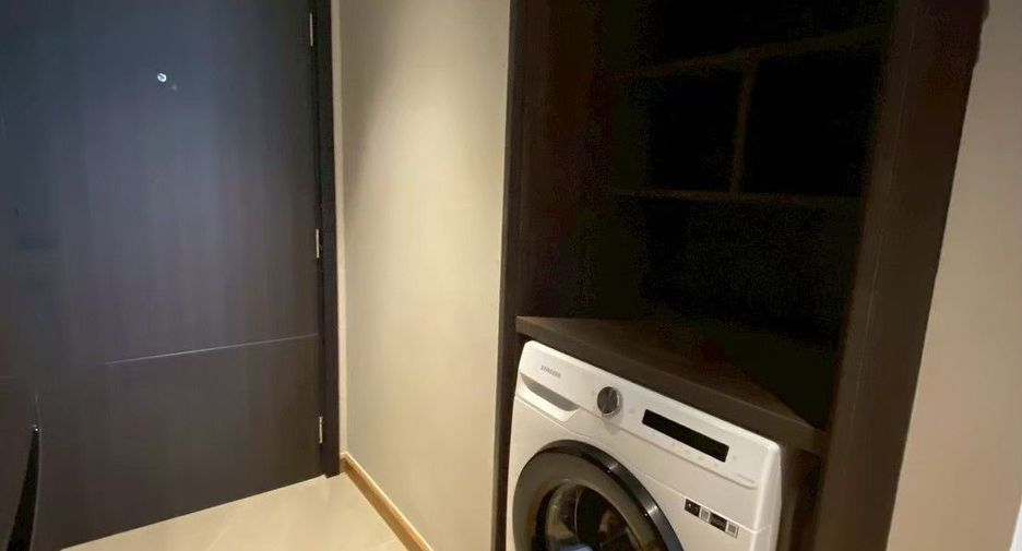 Condo en alquiler de 2 habitaciones en Watthana, Bangkok