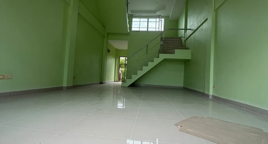 À vendre 4 chambres local commercial à Hua Hin, Prachuap Khiri Khan