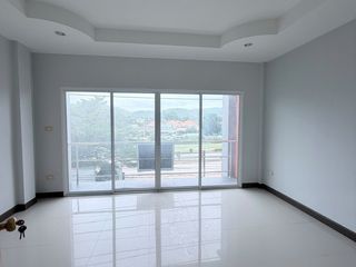 À vendre 4 chambres local commercial à Hua Hin, Prachuap Khiri Khan