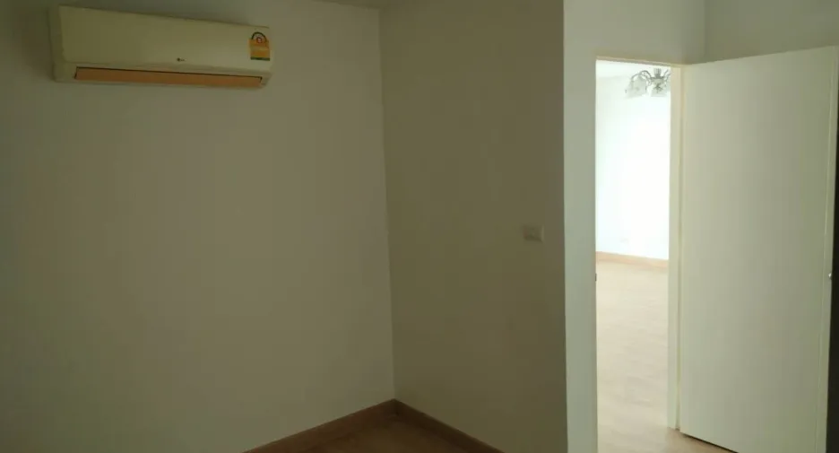 Wohnung zum Kauf mit 2 Zimmer in Bueng Kum, Bangkok