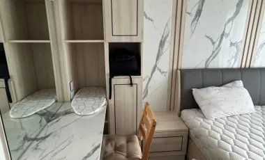 For rent and for sale 1 bed condo in Huai Khwang, Bangkok