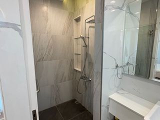For rent 4 bedrooms townhouse in Watthana, Bangkok
