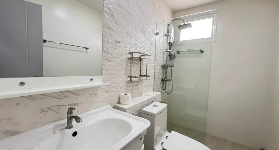 For rent 3 bedrooms house in Bang Lamung, Chonburi
